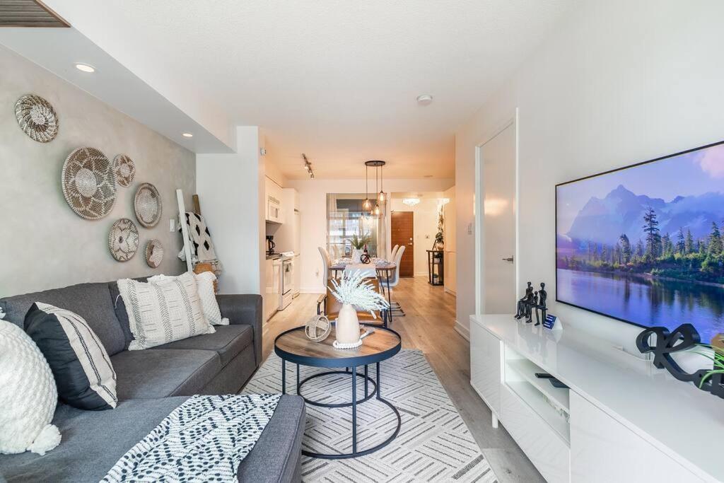 Luxury Suite Downtown Toronto Near Cn Tower ภายนอก รูปภาพ